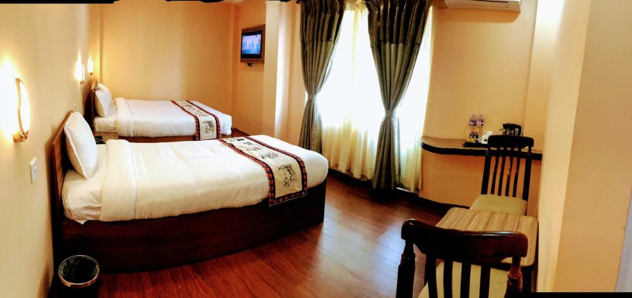 Kathmandu Garden Home מראה חיצוני תמונה